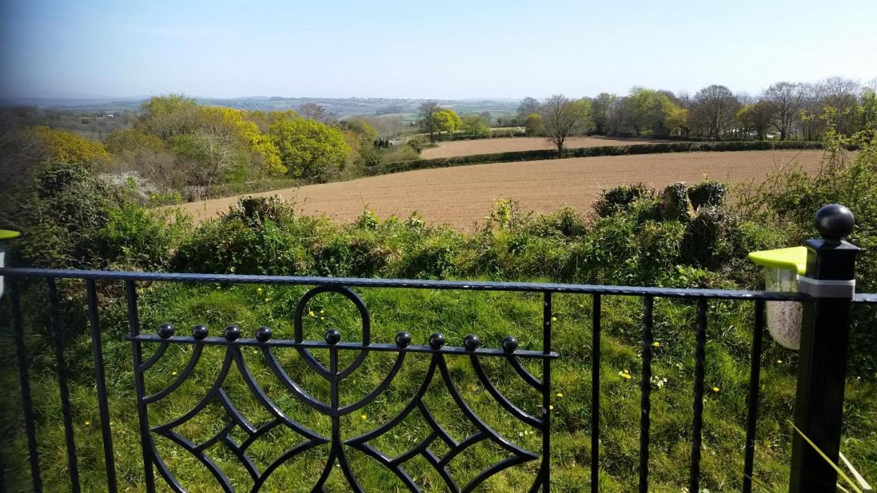 Beautiful 3-Bed Cottage In Cornwall Callington Екстериор снимка